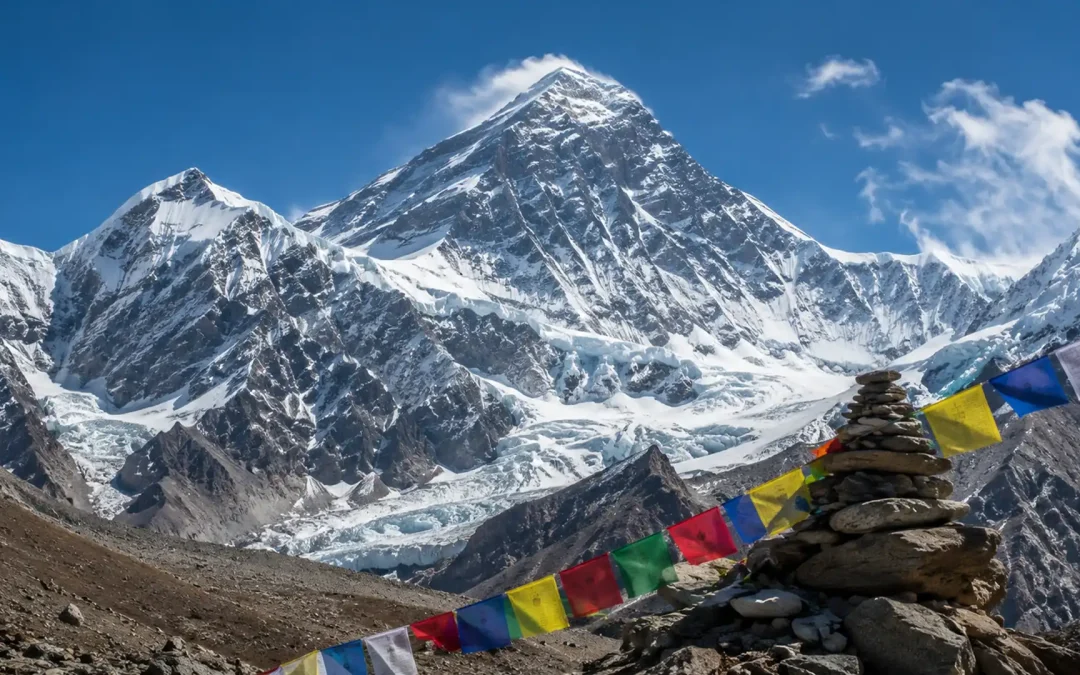 29 Mai, Ziua Internațională Everest – cel mai înalt munte din lume